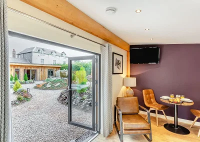 Inside the Daffodil Luxury Lodge